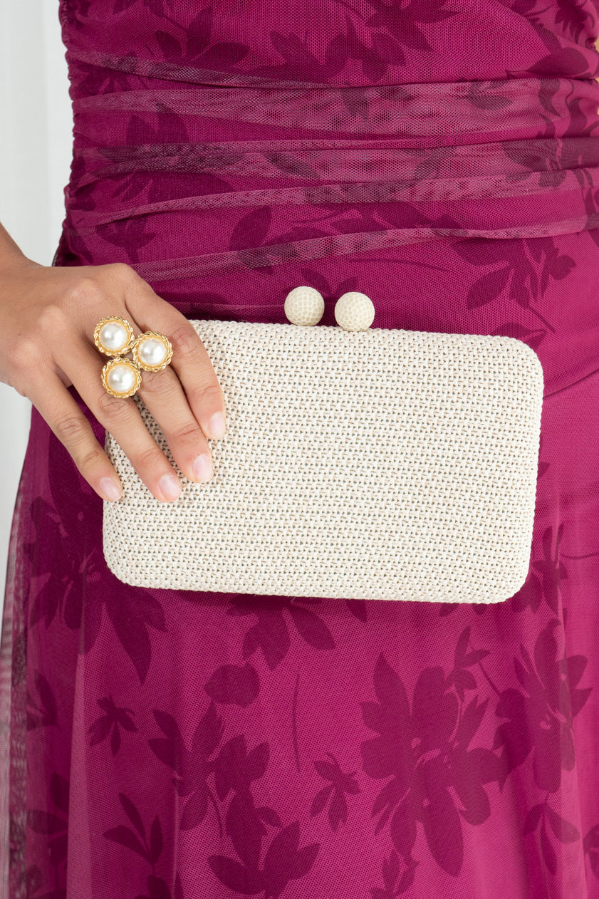 Clutch Raffia Bolas