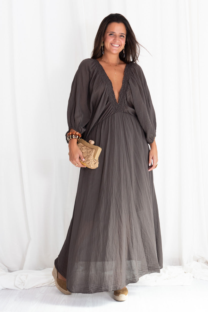 Vestido Fluido Escote V