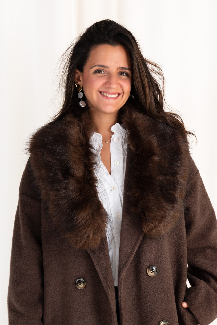 Cuello Pelo Sintético