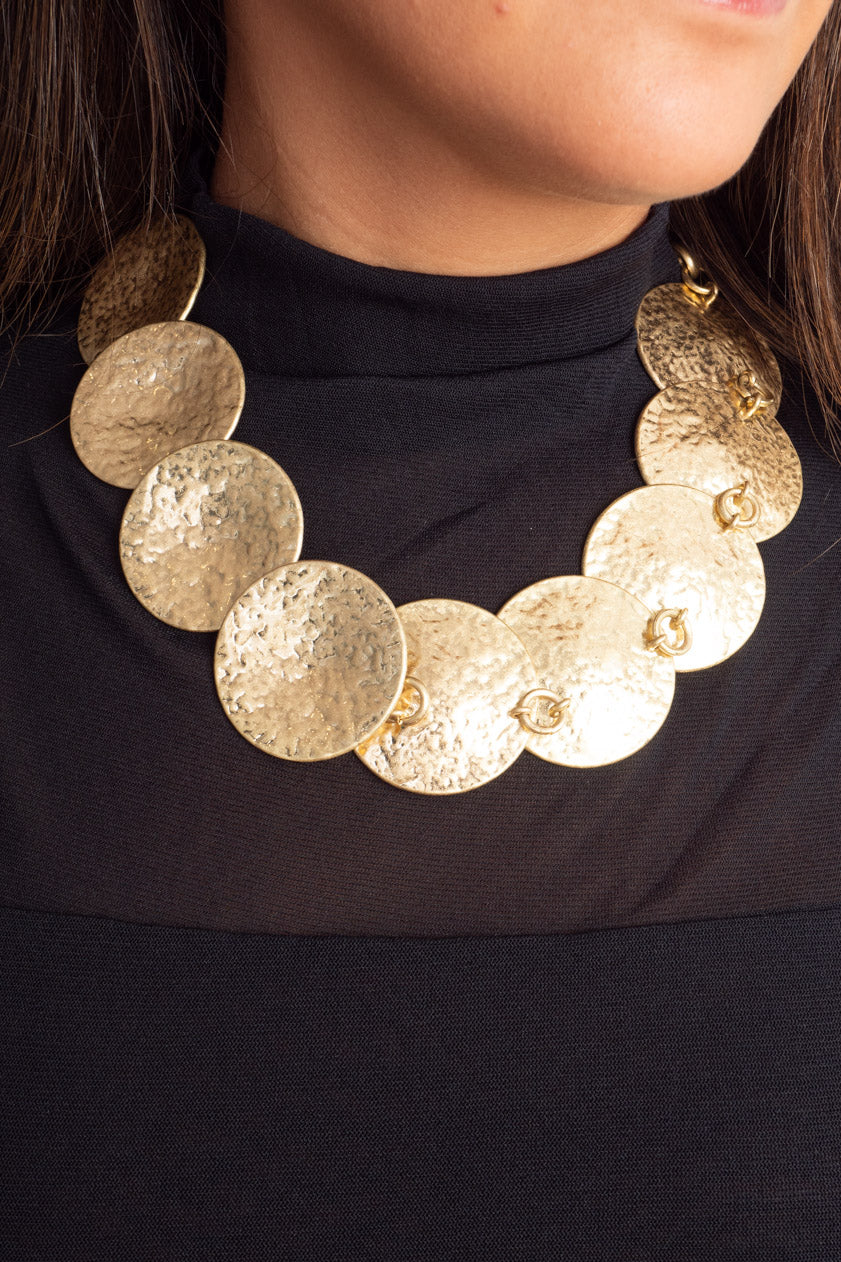 Maxi Collar Dorado